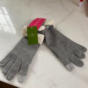 Kate Spade heather grey tech knit gloves NWT